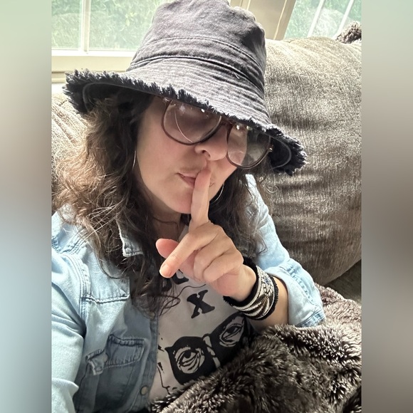 Black Canvas Bucket Hat - Picture 3 of 8